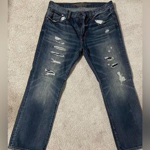 Men's ripped American Eagle jeans